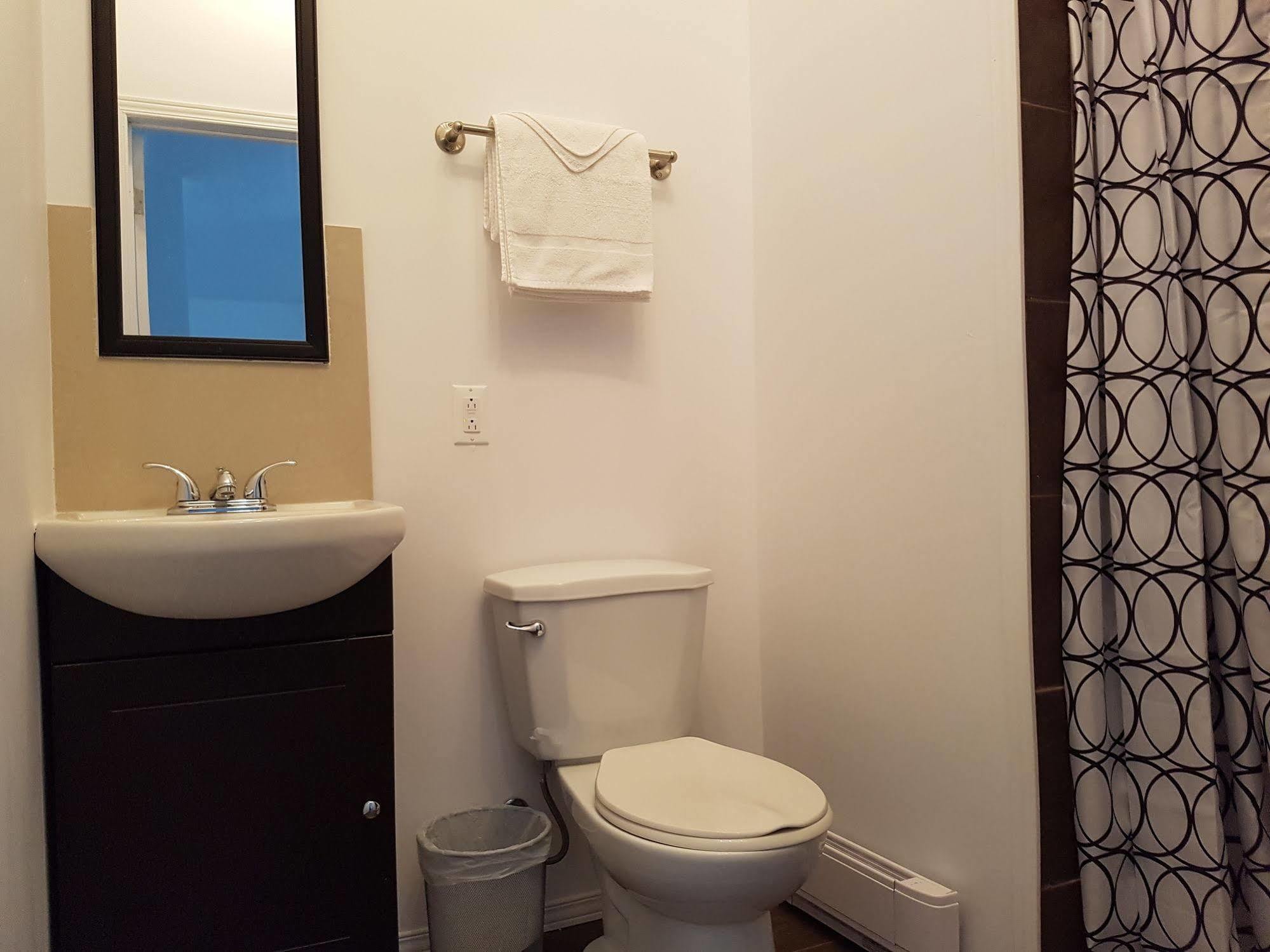 Objectif Sante Hotel Longueuil Eksteriør billede
